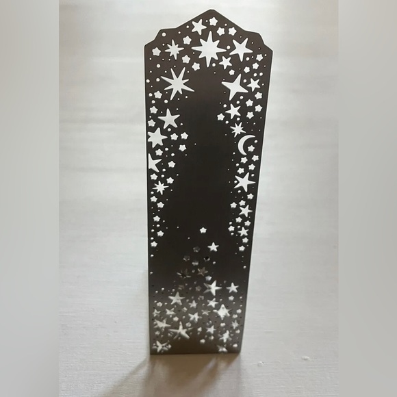 NEW Ariana Ost Reflective Twinkling Star Candle Holder In Silver HOLIDAY 🎁 - Picture 3 of 3